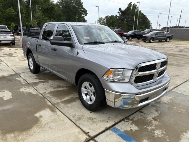 2023 RAM 1500 Classic SLT Crew Cab 4x2 57 Box