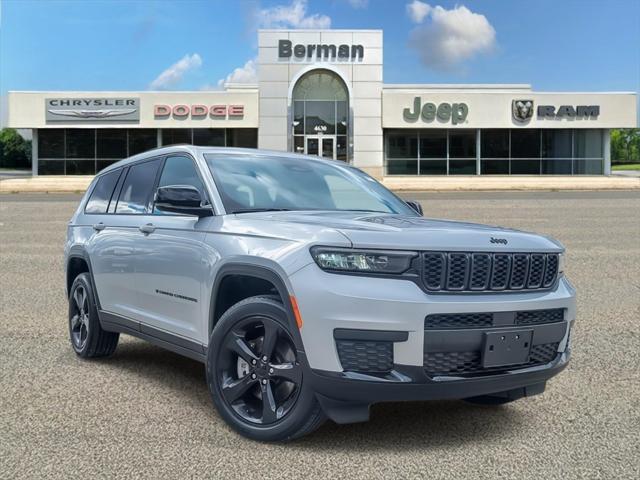 2022 Jeep Grand Cherokee L Altitude 4x4