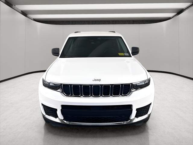 2023 Jeep Grand Cherokee L Laredo 4x4