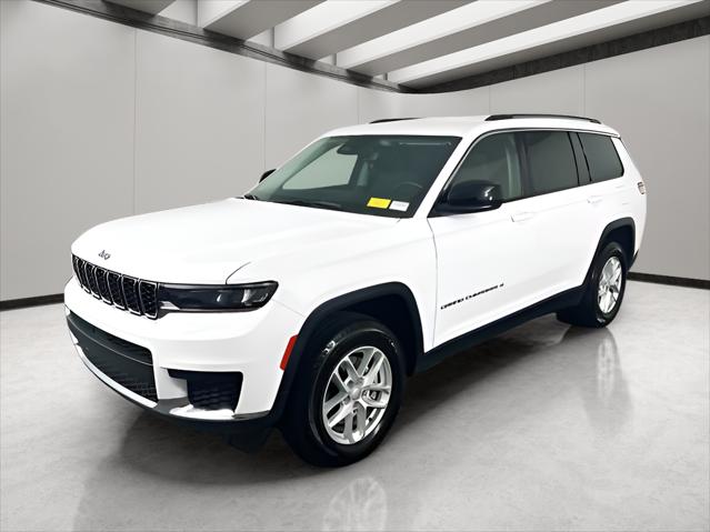 2023 Jeep Grand Cherokee L Laredo 4x4