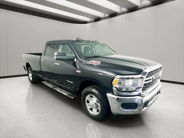 2020 RAM 2500 Tradesman Crew Cab 4X2 8 Box