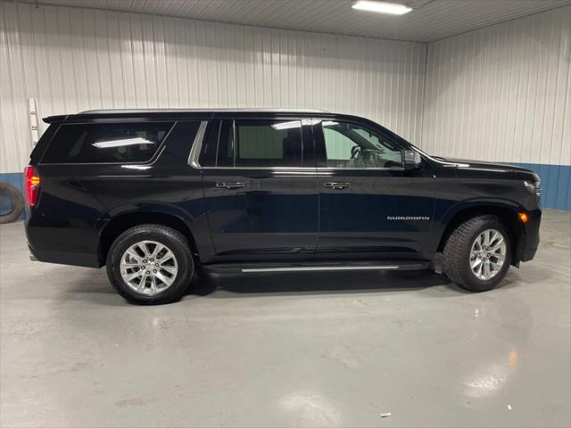 2024 Chevrolet Suburban 4WD Premier