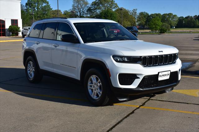 2023 Jeep Grand Cherokee Laredo 4x4