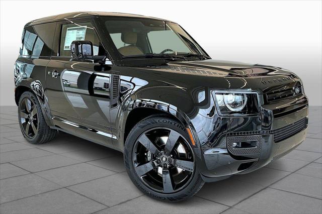 2024 Land Rover Defender 90 P525 V8