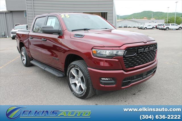 2025 RAM 1500 Tradesman Crew Cab 4x4 57 Box