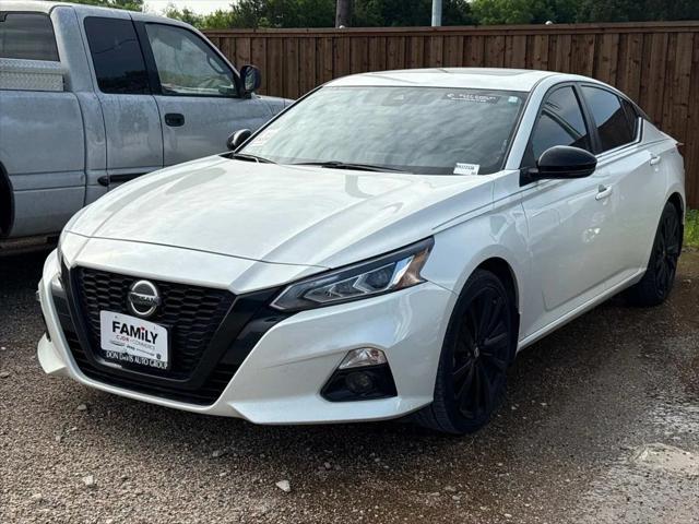 2022 Nissan Altima SR FWD
