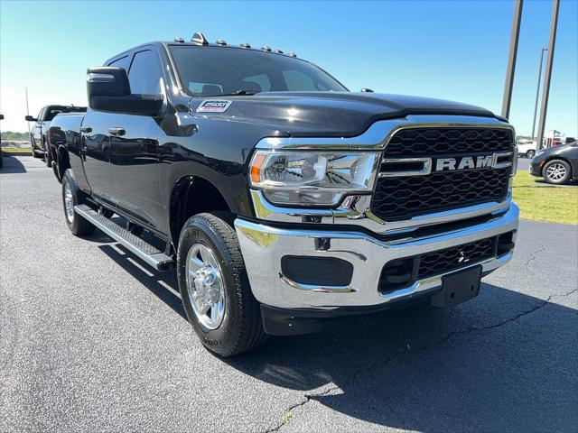 2024 RAM 2500 Tradesman Crew Cab 4x4 64 Box