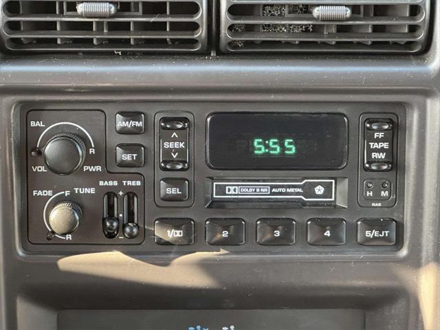 2000 Jeep Cherokee Sport