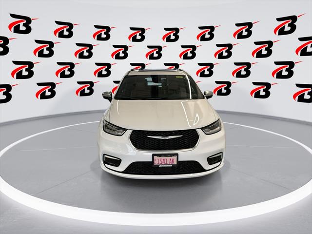 2025 Chrysler Pacifica Hybrid PACIFICA PLUG-IN HYBRID PINNACLE