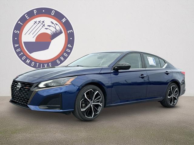 2023 Nissan Altima SR FWD