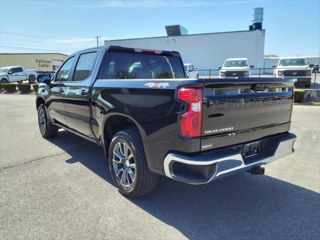 2022 Chevrolet Silverado 1500 4WD Crew Cab Short Bed LT with 2FL