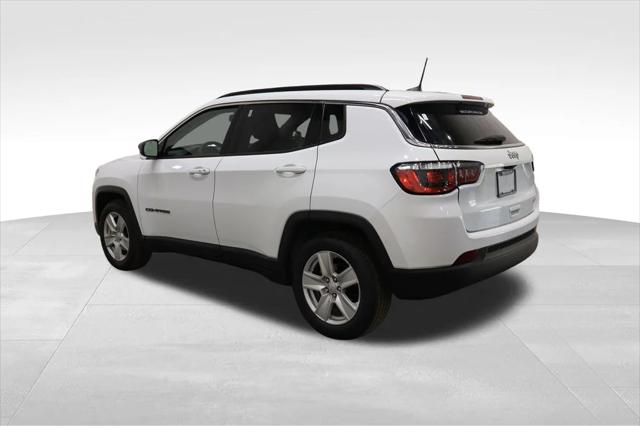 2022 Jeep Compass Latitude FWD
