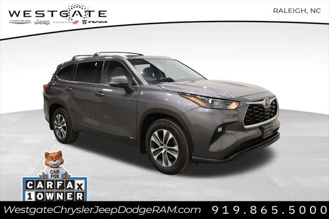 2022 Toyota Highlander Hybrid XLE