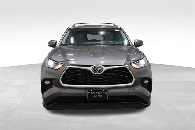 2022 Toyota Highlander Hybrid XLE