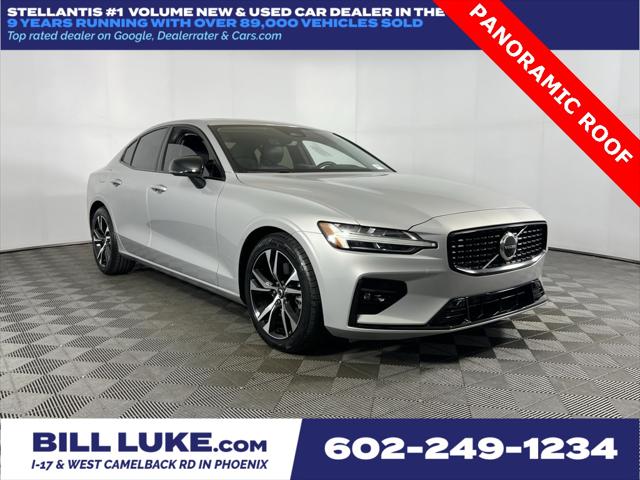 2024 Volvo S60 B5 Core Dark Theme