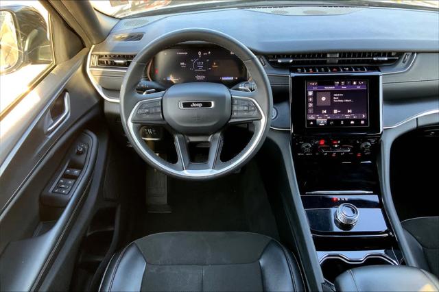 2023 Jeep Grand Cherokee L Altitude 4x4
