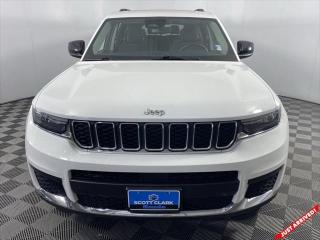 2021 Jeep Grand Cherokee L Laredo 4x4