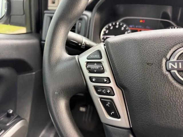 2023 Nissan Titan Crew Cab SV 4x4
