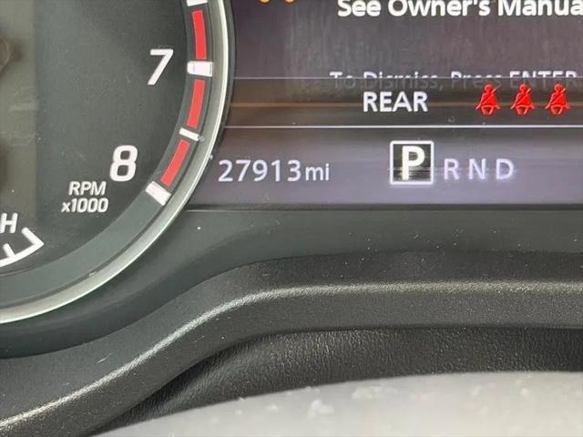 2023 Nissan Titan Crew Cab SV 4x4