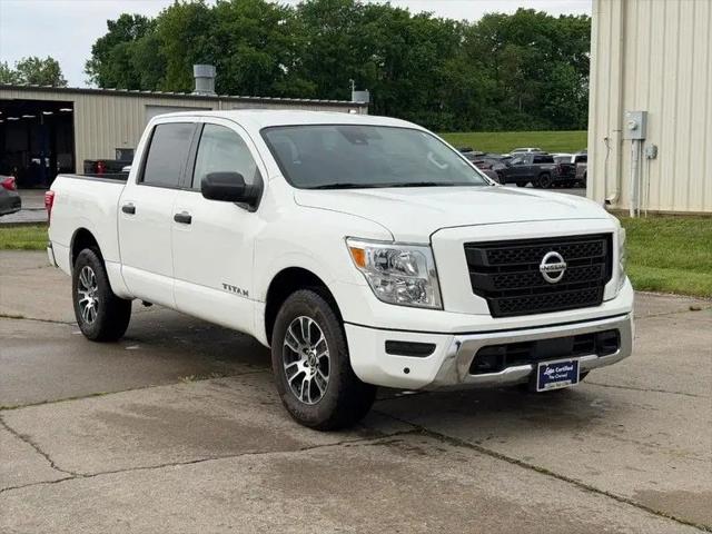 2023 Nissan Titan Crew Cab SV 4x4 for sale in Cape Girardeau, MO