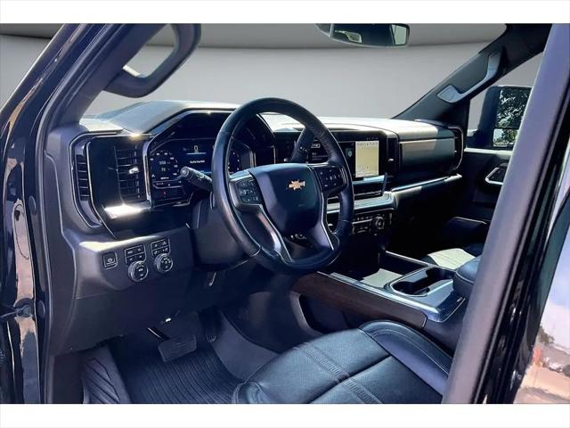 2024 Chevrolet Silverado 2500HD 4WD Crew Cab Standard Bed High Country