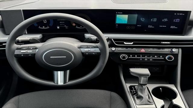 2025 Hyundai Sonata SE