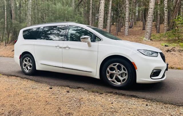 2022 Chrysler Pacifica Limited