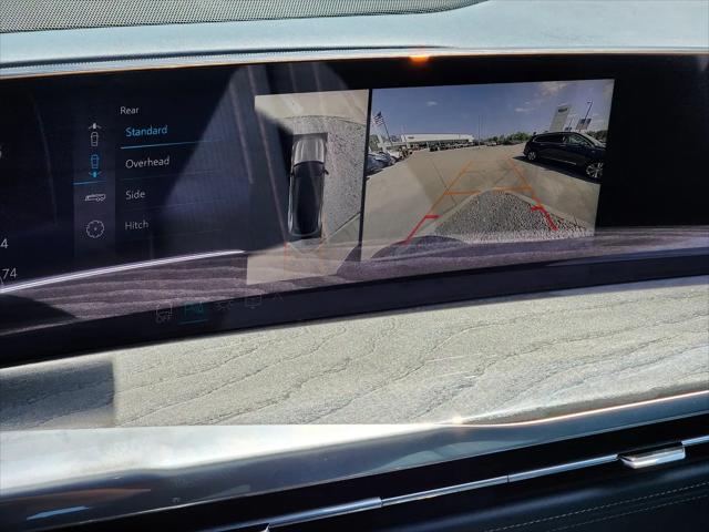 2025 Cadillac Escalade Luxury 2 AWD
