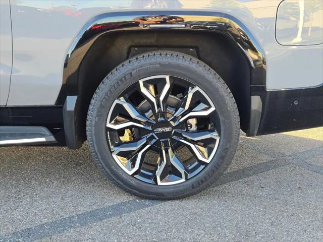 2025 GMC Sierra Max Range Denali