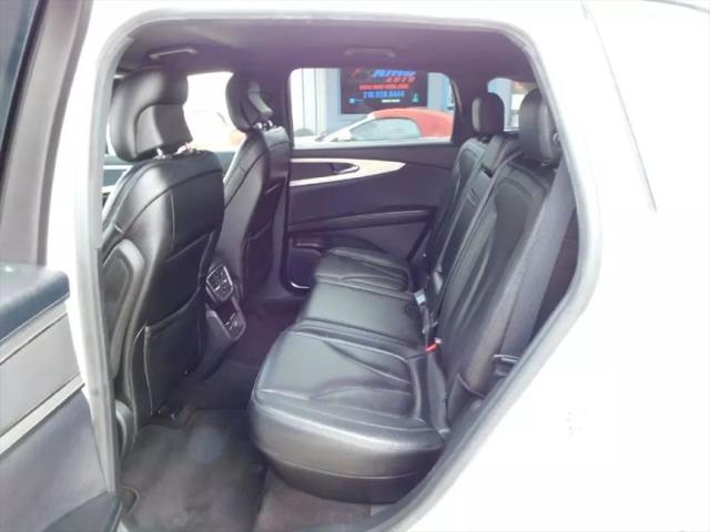 2019 Lincoln Nautilus Standard
