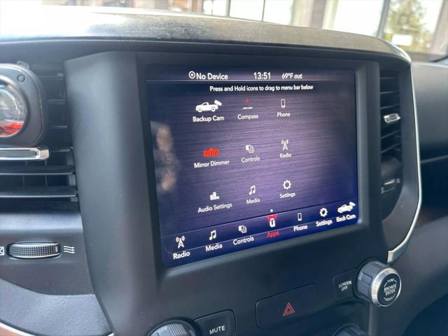 2019 Ram 1500 Big Horn/Lone Star Crew Cab 4x4 57 Box