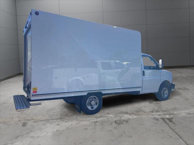 2025 Chevrolet Express Cutaway Work Van