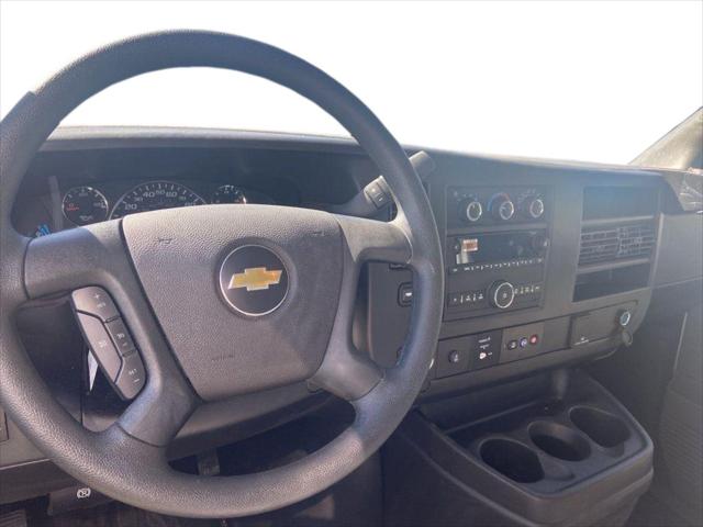 2025 Chevrolet Express Cutaway Work Van