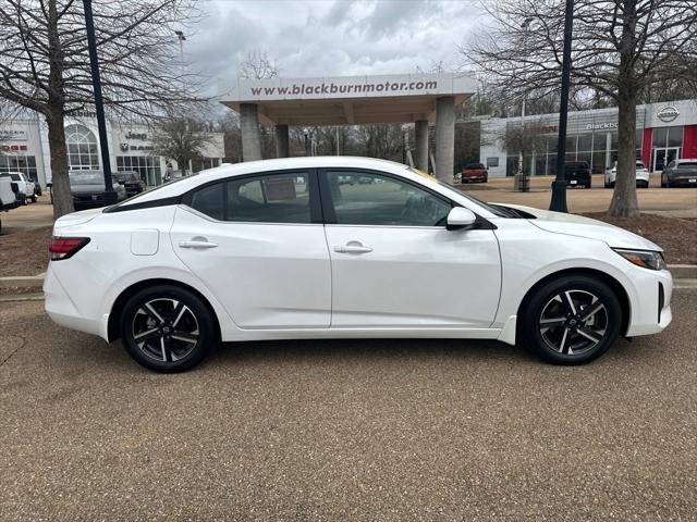 2024 Nissan Sentra SV Xtronic CVT