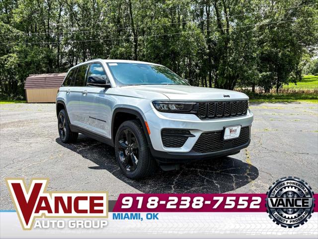 2025 Jeep Grand Cherokee GRAND CHEROKEE ALTITUDE X 4X4