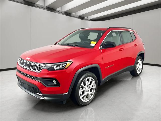 2023 Jeep Compass Latitude Lux FWD
