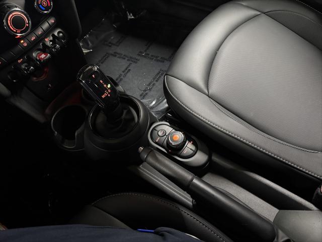 2022 MINI Hardtop Cooper