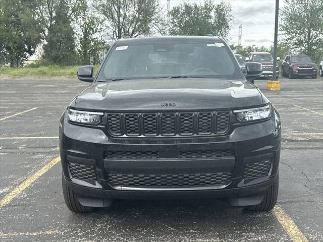 2025 Jeep Grand Cherokee GRAND CHEROKEE L ALTITUDE X 4X4