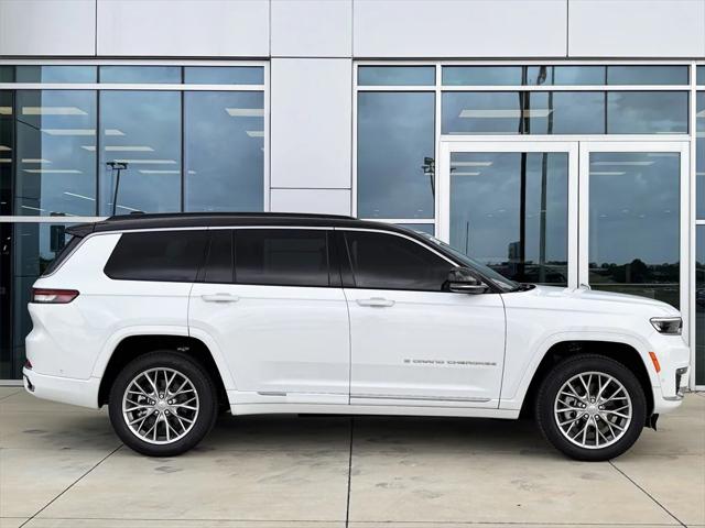 2025 Jeep Grand Cherokee GRAND CHEROKEE L SUMMIT 4X4