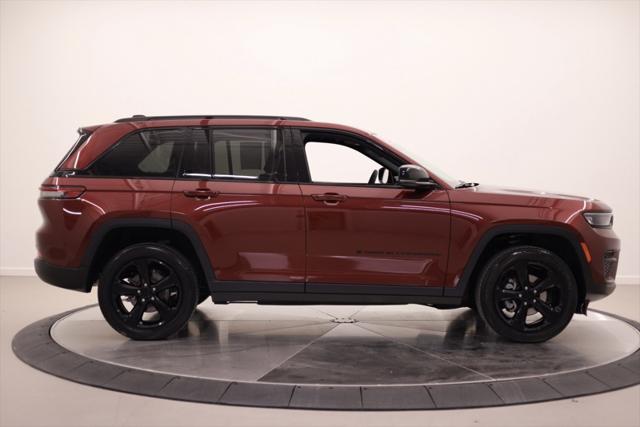 2023 Jeep Grand Cherokee Altitude 4x4