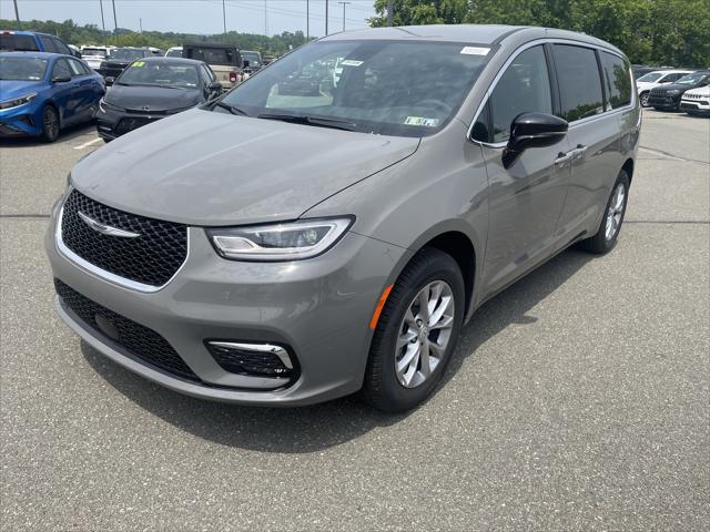 2025 Chrysler Pacifica PACIFICA SELECT AWD