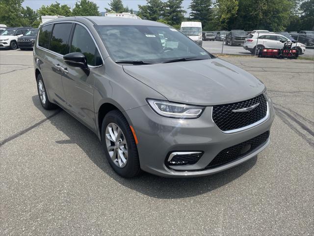 2025 Chrysler Pacifica PACIFICA SELECT AWD