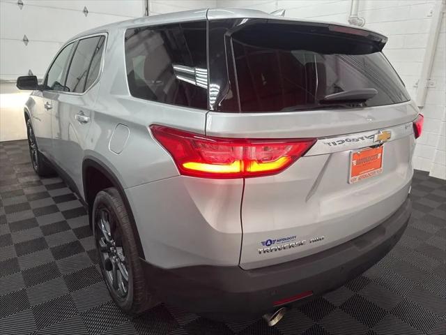 2021 Chevrolet Traverse AWD RS