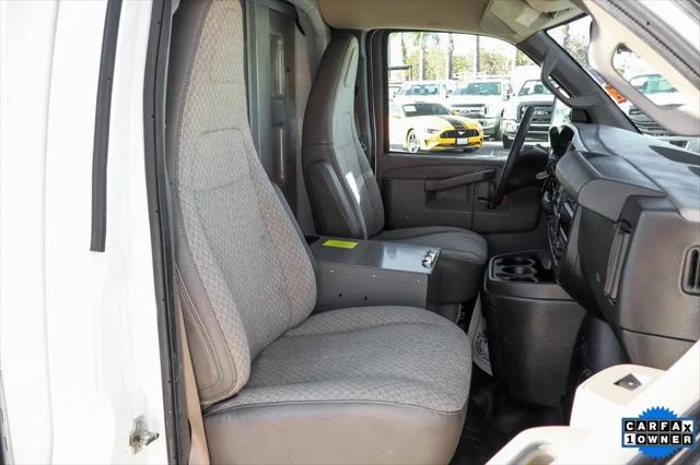 2021 GMC Savana Cutaway Work Van