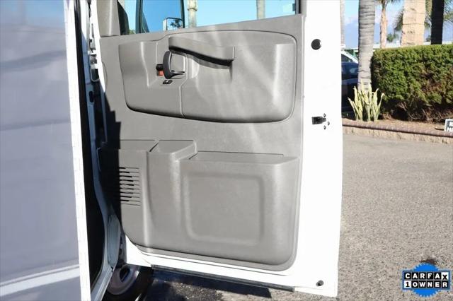 2021 GMC Savana Cutaway Work Van