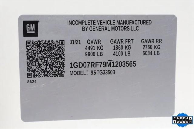 2021 GMC Savana Cutaway Work Van