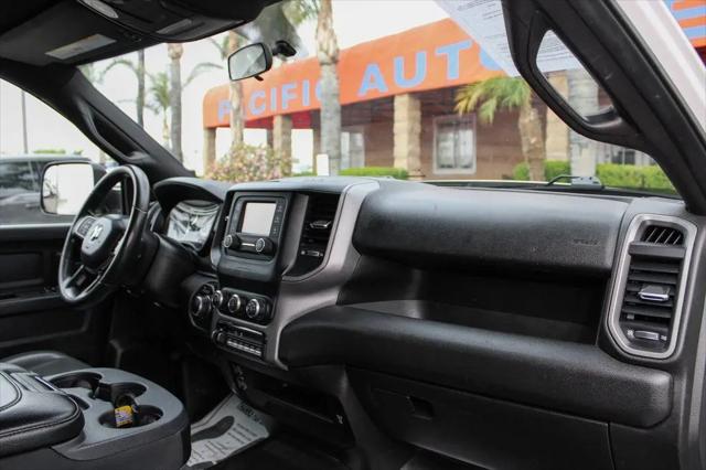 2022 Ram 2500 Tradesman Crew Cab 4x2 8' Box