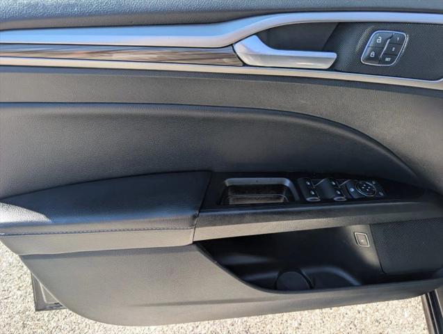 2018 Ford Fusion Energi SE Luxury