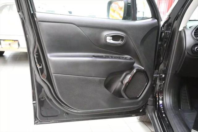 2017 Jeep Renegade Altitude 4x4