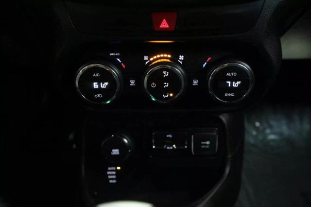 2017 Jeep Renegade Altitude 4x4